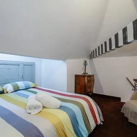 Le Reve D'esther, Atypical And Elegant!