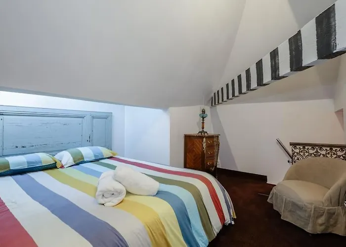 Le Reve D'esther, Atypical And Elegant!